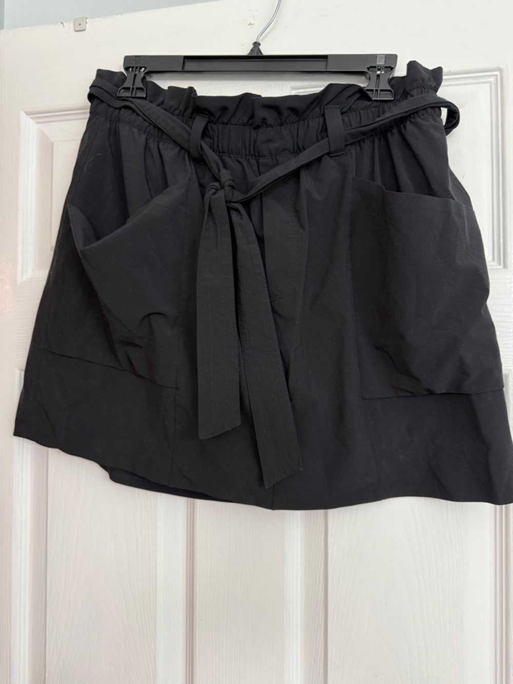 Athleta Black Paperbag Waist Mini Skirt with Tie Belt